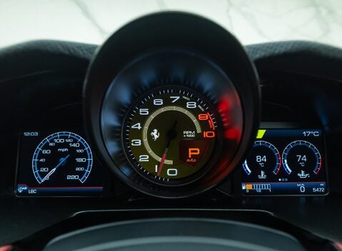 Ferrari 812 Superfast 17