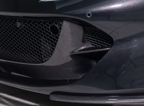 Ferrari 812 Superfast 31