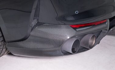 Ferrari 812 Superfast 37