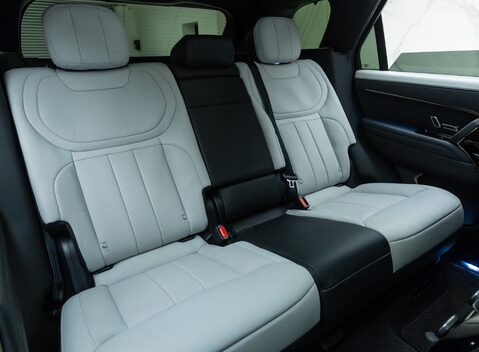 Land Rover Range Rover Sport P460e AUTOBIOGRAPHY 17