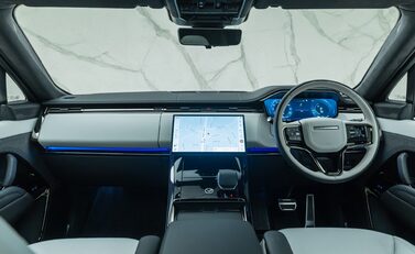 Land Rover Range Rover Sport P460e AUTOBIOGRAPHY 21