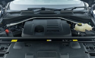 Land Rover Range Rover Sport P460e AUTOBIOGRAPHY 34