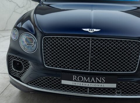 Bentley Bentayga V8 First Edition 33