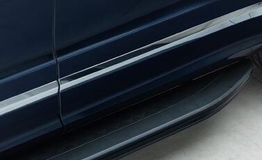 Bentley Bentayga V8 First Edition 36