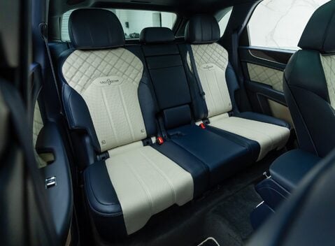 Bentley Bentayga V8 First Edition 18