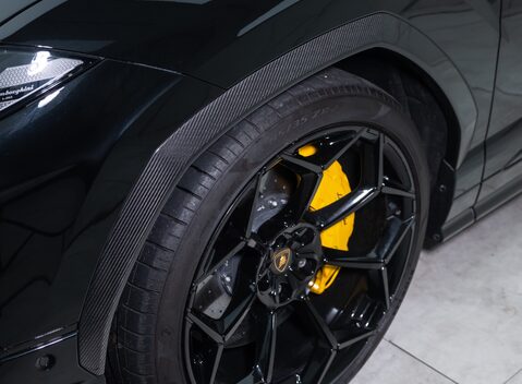 Lamborghini Urus PERFORMANTE 38