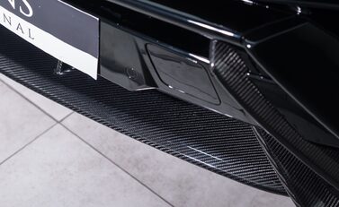 Lamborghini Urus PERFORMANTE 35