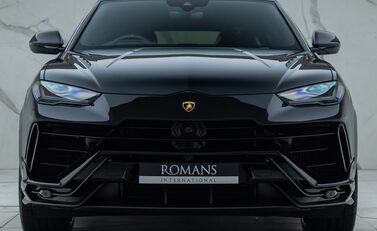 Lamborghini Urus PERFORMANTE 7