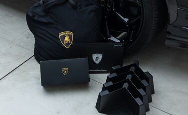 Lamborghini Urus PERFORMANTE 48