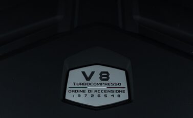 Lamborghini Urus PERFORMANTE 52