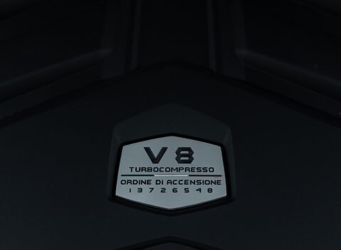 Lamborghini Urus PERFORMANTE 52