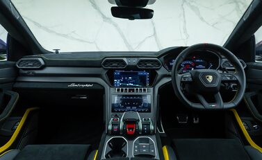 Lamborghini Urus PERFORMANTE 22