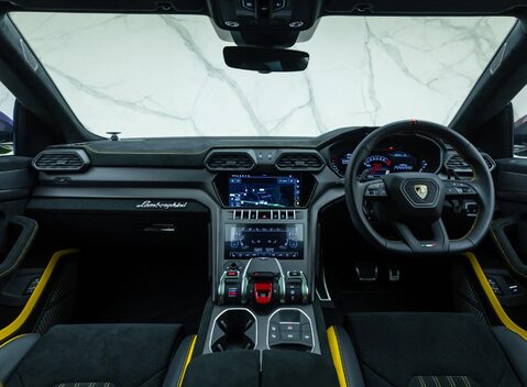 Lamborghini Urus PERFORMANTE 22