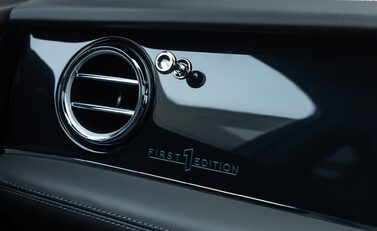 Bentley Bentayga V8 First Edition 26