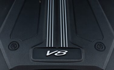 Bentley Bentayga V8 First Edition 42