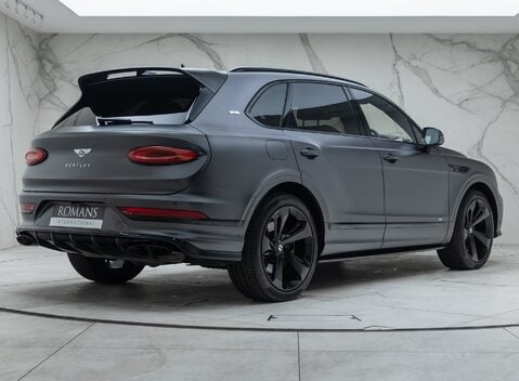 Bentley Bentayga V8 First Edition 6