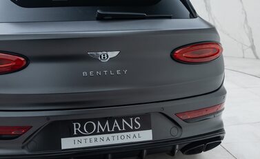 Bentley Bentayga V8 First Edition 34