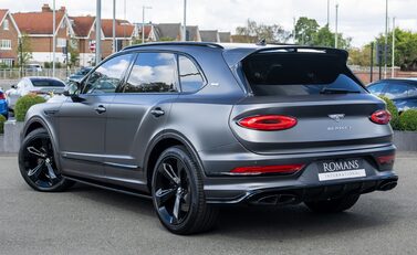Bentley Bentayga V8 First Edition 4