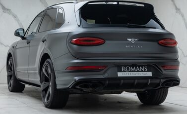 Bentley Bentayga V8 First Edition 10