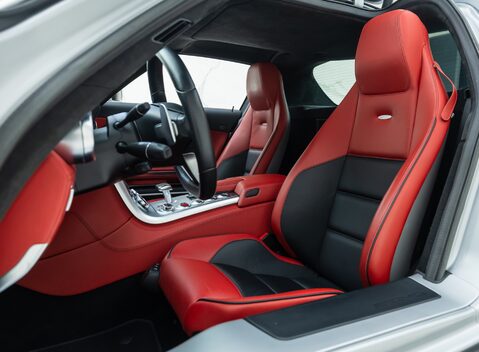 Mercedes-Benz SLS AMG 17