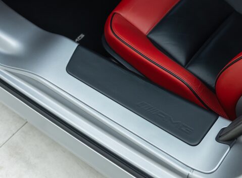 Mercedes-Benz SLS AMG 26