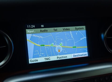 Mercedes-Benz SLS AMG 22