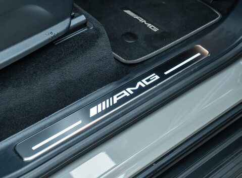 Mercedes-Benz G Class AMG G 63 CARBON EDITION 30