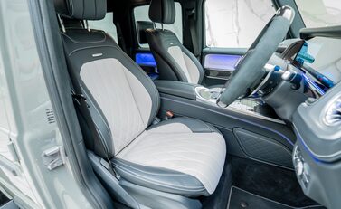 Mercedes-Benz G Class AMG G 63 CARBON EDITION 15