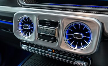 Mercedes-Benz G Class AMG G 63 CARBON EDITION 27