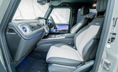 Mercedes-Benz G Class AMG G 63 CARBON EDITION 20