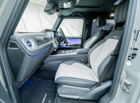 Mercedes-Benz G Class AMG G 63 CARBON EDITION 20