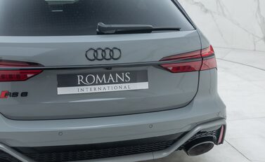 Audi RS6 AVANT PERFORMANCE 29