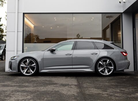 Audi RS6 AVANT PERFORMANCE 3