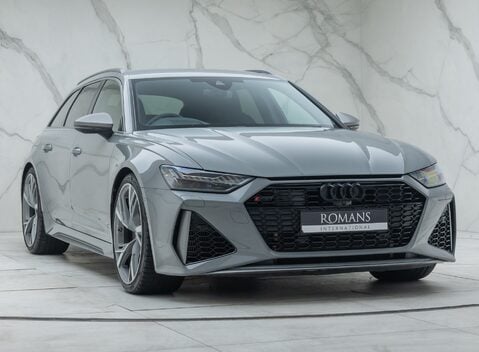 Audi RS6 AVANT PERFORMANCE 9