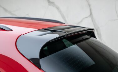 Porsche Macan GTS 36