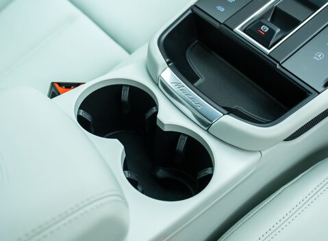 Porsche Macan GTS 28