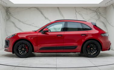 Porsche Macan GTS 5