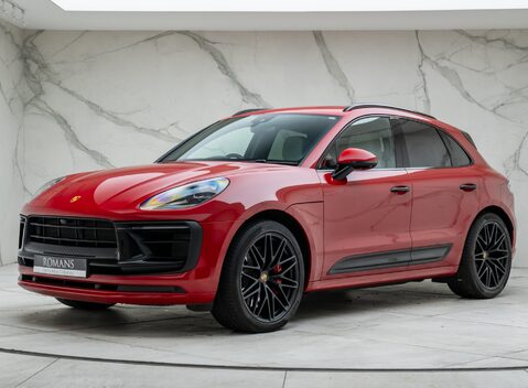 Porsche Macan GTS 1