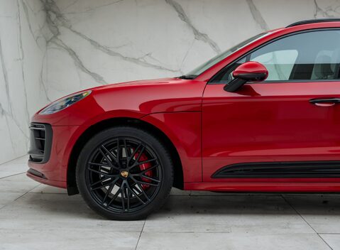 Porsche Macan GTS 38