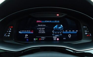 Audi SQ7 BLACK EDITION 22