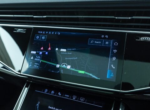 Audi SQ7 BLACK EDITION 23