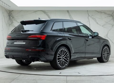 Audi SQ7 BLACK EDITION 6