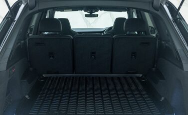 Audi SQ7 BLACK EDITION 38