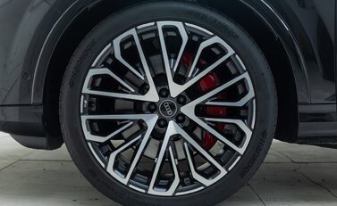 Audi SQ7 BLACK EDITION 30