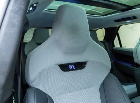 Land Rover Range Rover Sport P635 SV EDITION ONE 15