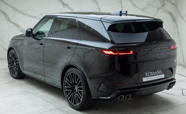 Land Rover Range Rover Sport P635 SV EDITION ONE 10