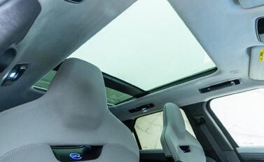 Land Rover Range Rover Sport P635 SV EDITION ONE 17