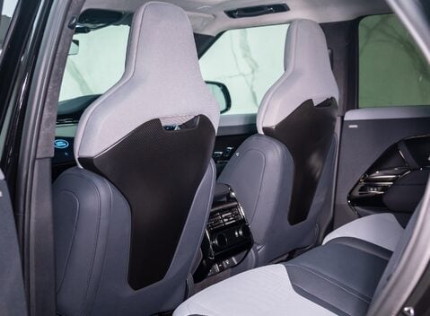 Land Rover Range Rover Sport P635 SV EDITION ONE 20