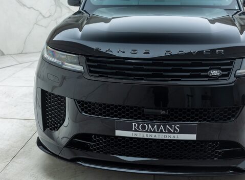Land Rover Range Rover Sport P635 SV EDITION ONE 34