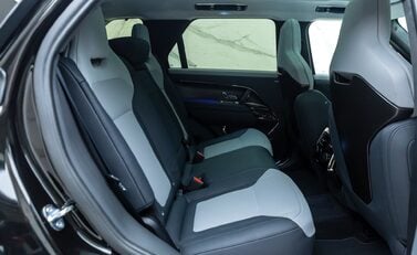 Land Rover Range Rover Sport P635 SV EDITION ONE 19